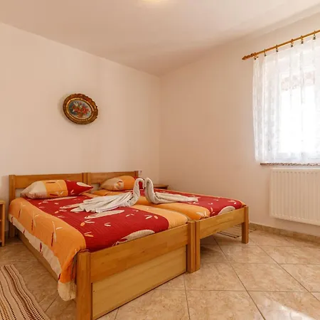 Casa Etruscana * Πόρετς